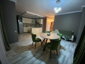 Pirosmani 18D, 3 rooms, 23 floor
